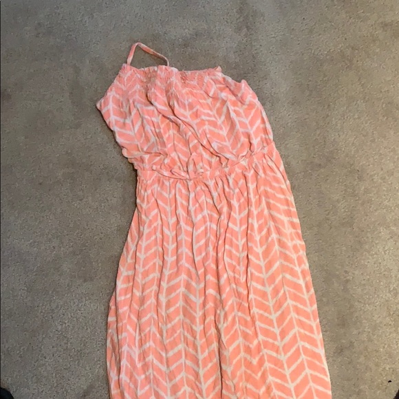 Assorted bundle of girls dresses - Picture 6 of 6